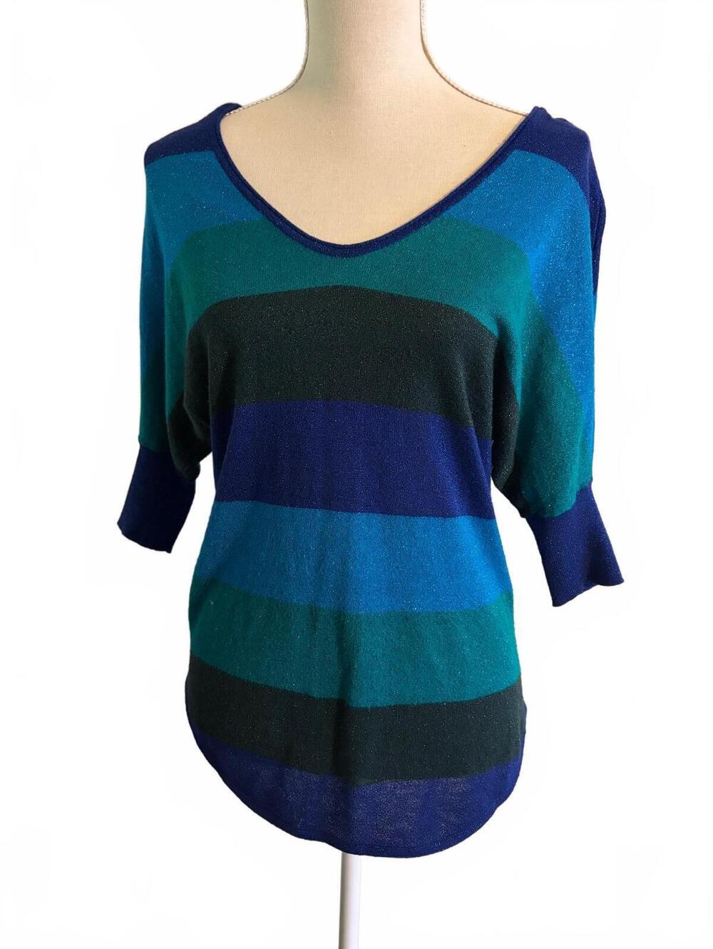 Express Women's Striped Blue and Green V-Neck Size XS